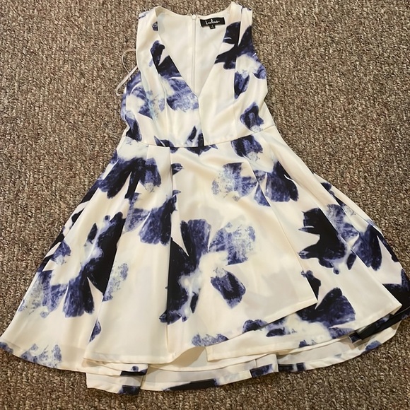 Womens Lulus Seeing Chic Blue and Ivory Print Skater Dress - Picture 5 of 8